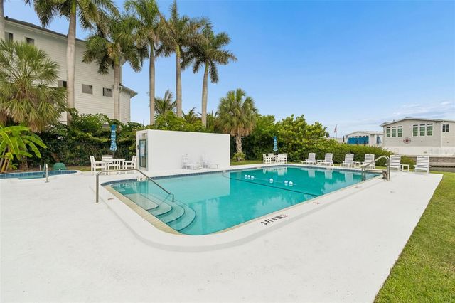 1714 69TH AVENUE W C401, Bradenton, FL 34207