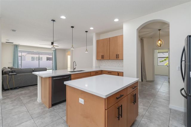 2354 PEARL CIDER STREET, Orlando, FL 32824