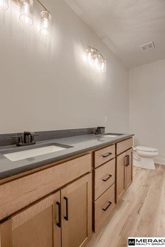11663 S 125th Street, Papillion, NE 68048