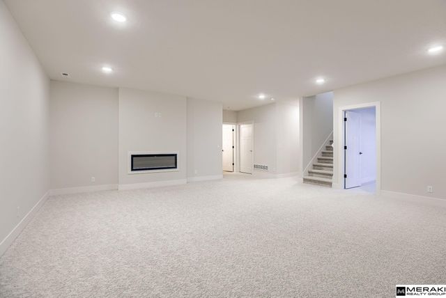 11663 S 125th Street, Papillion, NE 68048