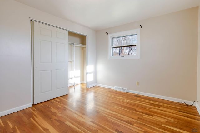 4586 WENTWORTH DR, Rapid City, SD 57702