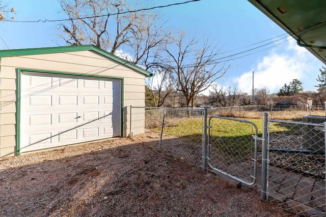 4586 WENTWORTH DR, Rapid City, SD 57702