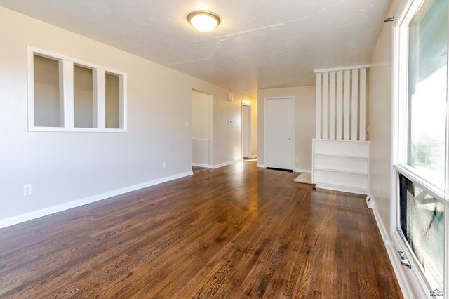 4586 WENTWORTH DR, Rapid City, SD 57702