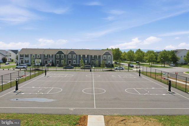 44 DEERBROOK DR, Charles Town, WV 25414