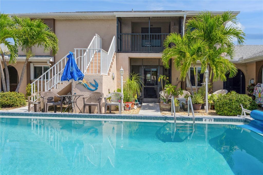 527 CAPE CORAL PARKWAY W 4, Cape Coral, FL 33914