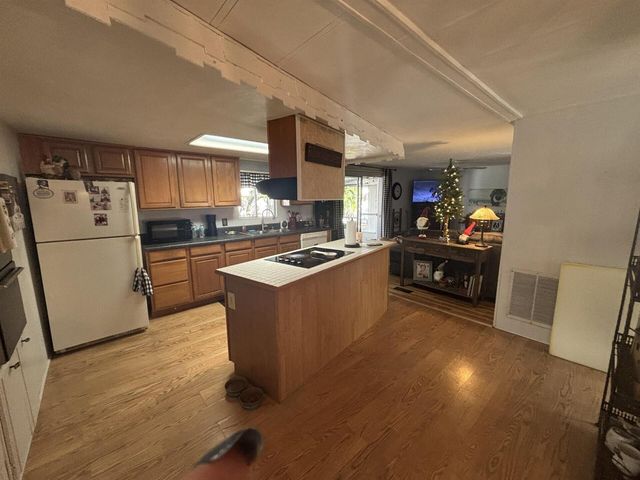 4912 NW 3rd Ave, Lot 940, Deerfield Beach, FL 33064