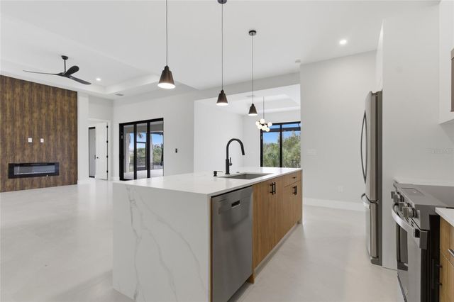 9660 PRESIDENT CIRCLE, Port Charlotte, FL 33981