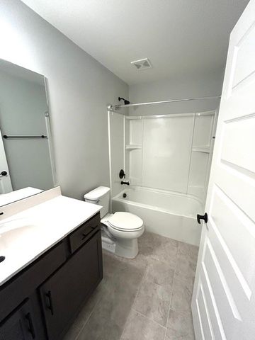 322 Banbury Dr, Gallatin, TN 37066