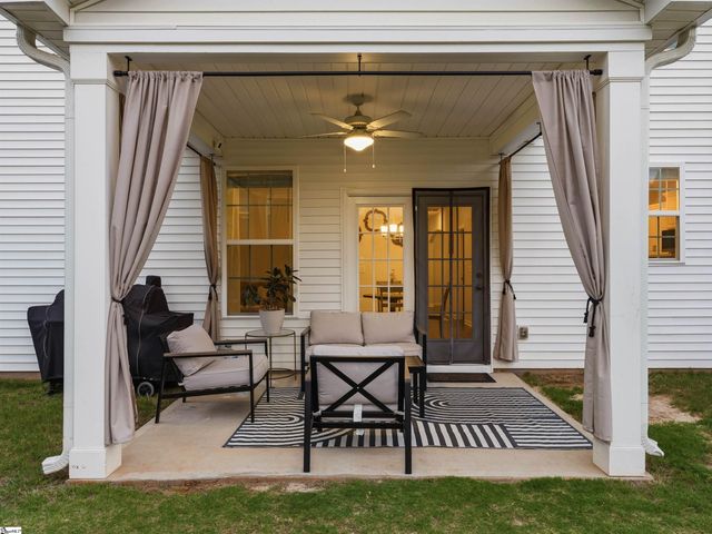 174 Crisp Cameo Court, Greer, SC 29651