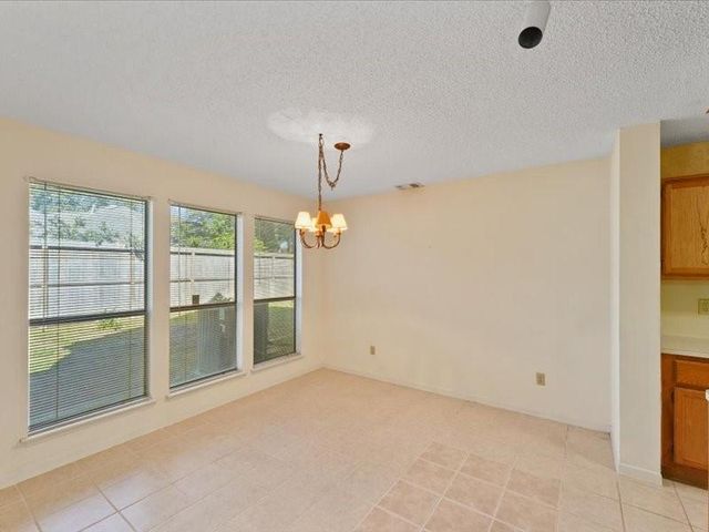 3317 Golden Trails Drive 807, Houston, TX 77345