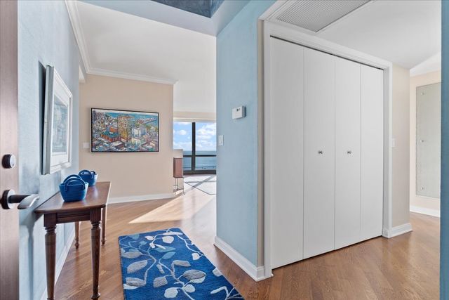 130 N Garland Court 3205, Chicago, IL 60602