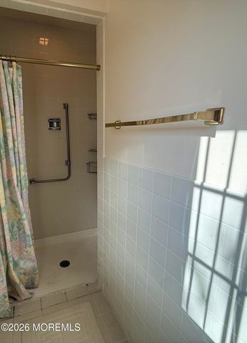 2 Berwick Street 63, Whiting, NJ 08759