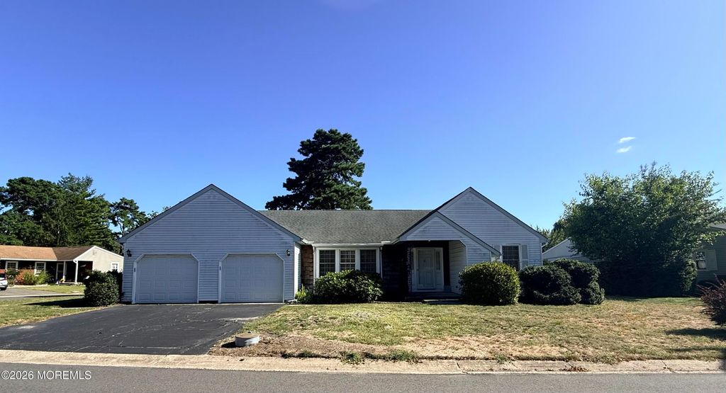 2 Berwick Street 63, Whiting, NJ 08759