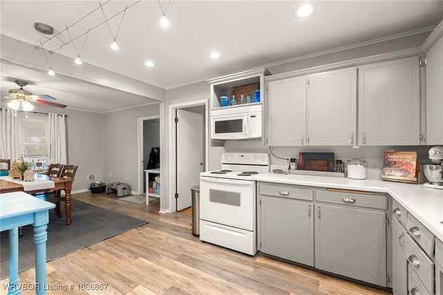 4001 S P Street, Fort Smith, AR 72903