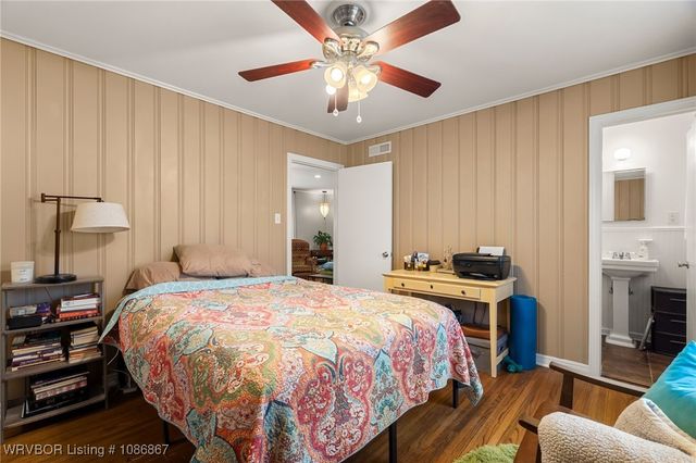 4001 S P Street, Fort Smith, AR 72903