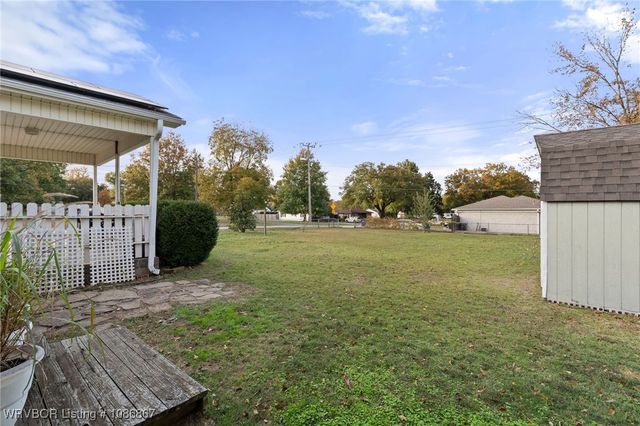 4001 S P Street, Fort Smith, AR 72903