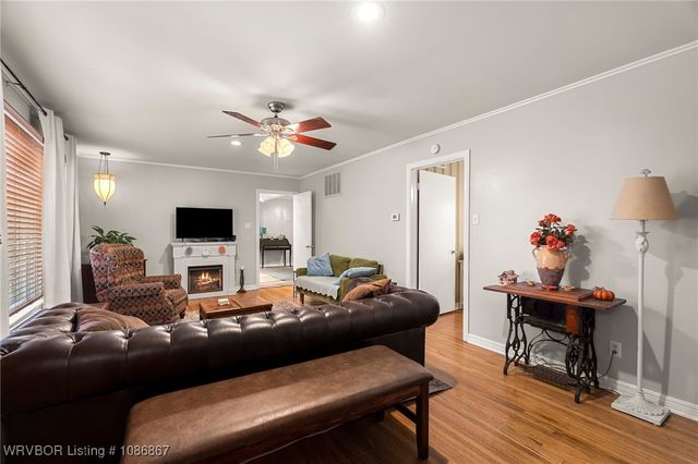 4001 S P Street, Fort Smith, AR 72903