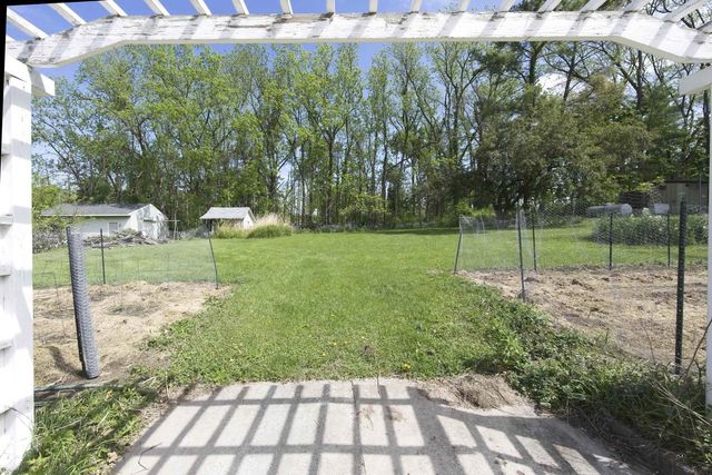 304 10th Avenue, Baraboo, WI 53913