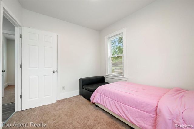 19164 Riopelle Street, Highland Park, MI 48203