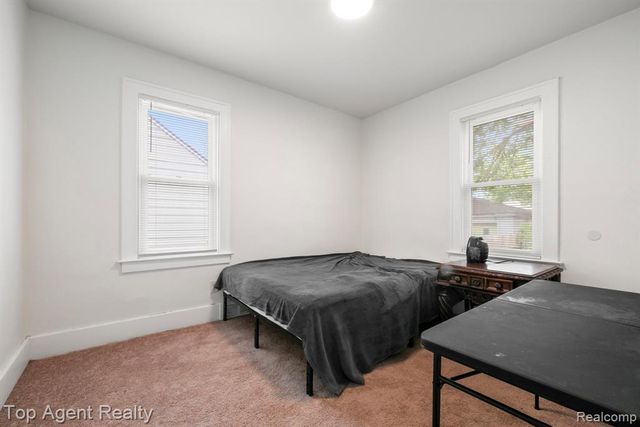 19164 Riopelle Street, Highland Park, MI 48203