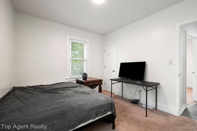 19164 Riopelle Street, Highland Park, MI 48203