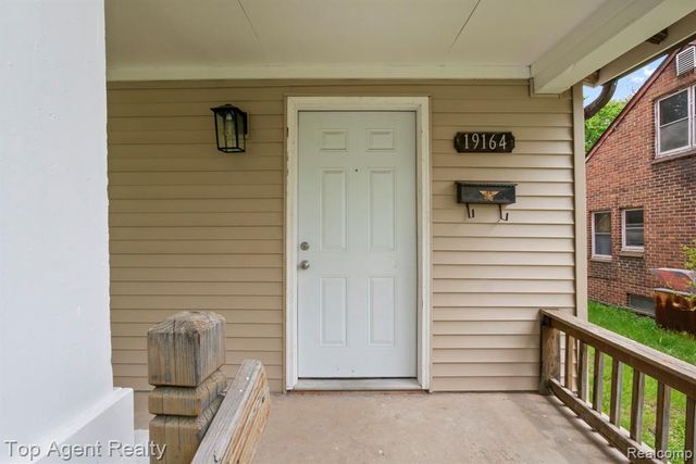 19164 Riopelle Street, Highland Park, MI 48203