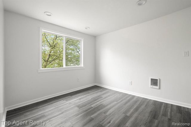 19164 Riopelle Street, Highland Park, MI 48203