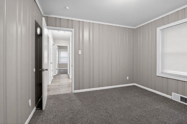 880 CRAIGWOOD DR, Memphis, TN 38116