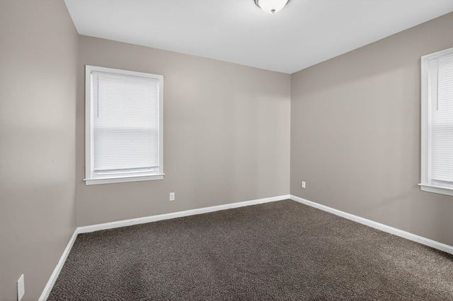 880 CRAIGWOOD DR, Memphis, TN 38116