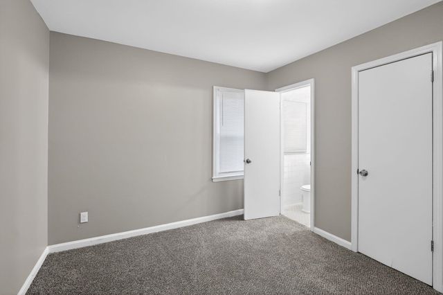 880 CRAIGWOOD DR, Memphis, TN 38116