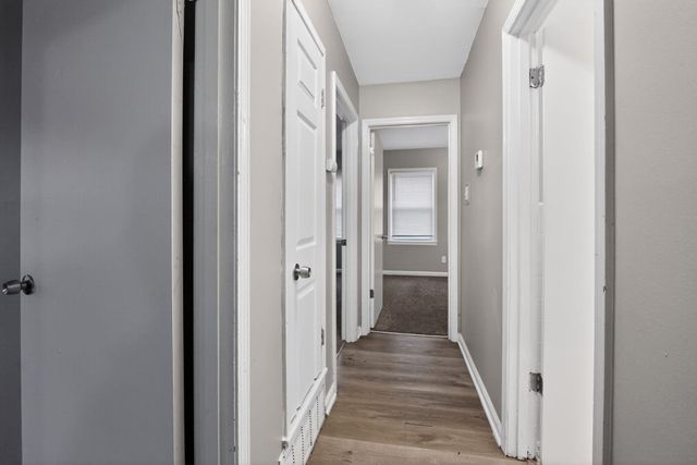 880 CRAIGWOOD DR, Memphis, TN 38116