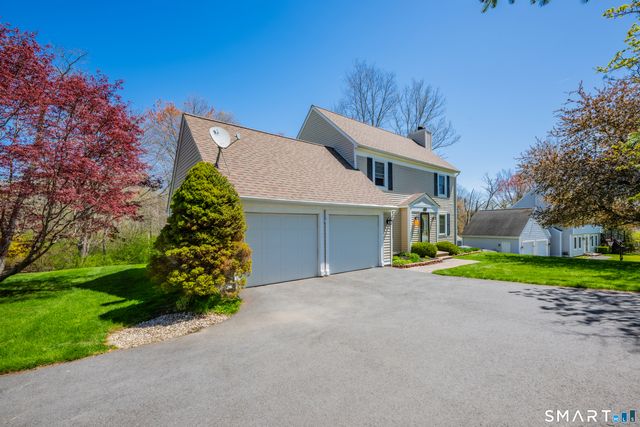 194 Notting Hill Gate, Torrington, CT 06790