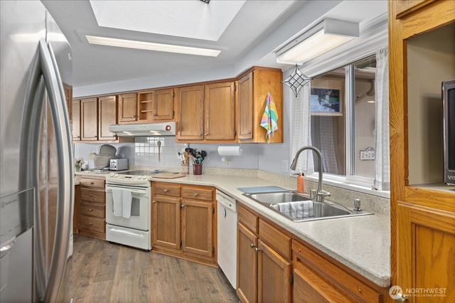 24201 8th Place W, Bothell, WA 98021