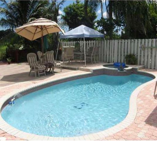 4430 SW 82nd Way, Davie, FL 33328