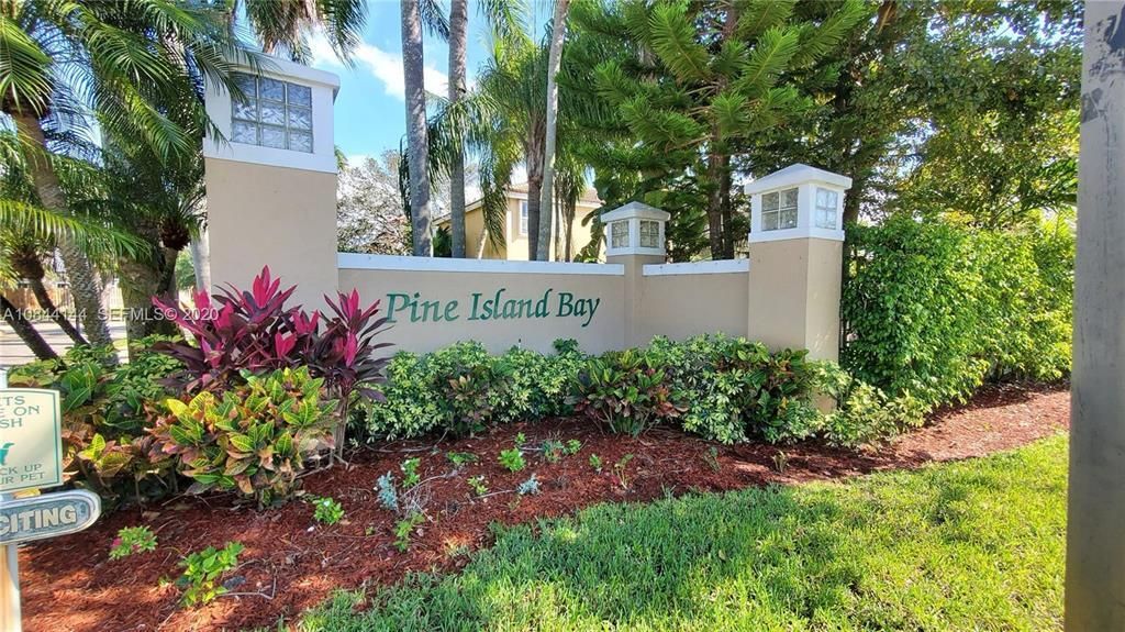 4430 SW 82nd Way, Davie, FL 33328