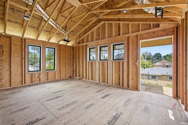 615 Napoleon Street, South Bend, IN 46617