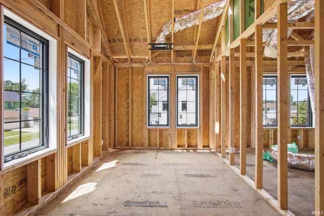 615 Napoleon Street, South Bend, IN 46617