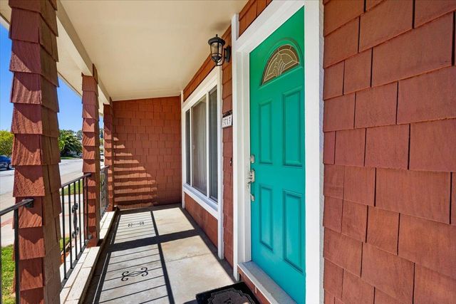 3713 Santiago Street, San Mateo, CA 94403