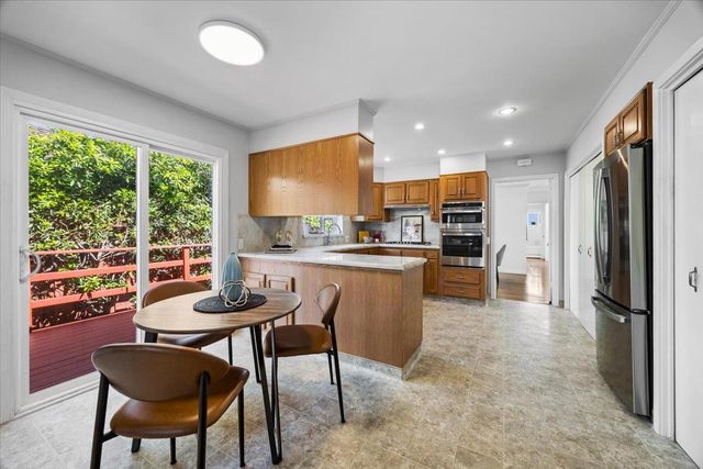 3713 Santiago Street, San Mateo, CA 94403