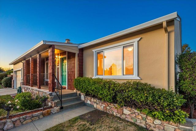 3713 Santiago Street, San Mateo, CA 94403