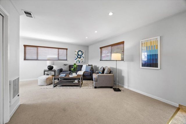 3713 Santiago Street, San Mateo, CA 94403