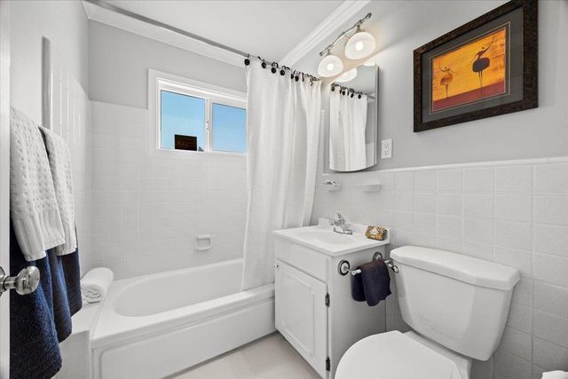 3713 Santiago Street, San Mateo, CA 94403