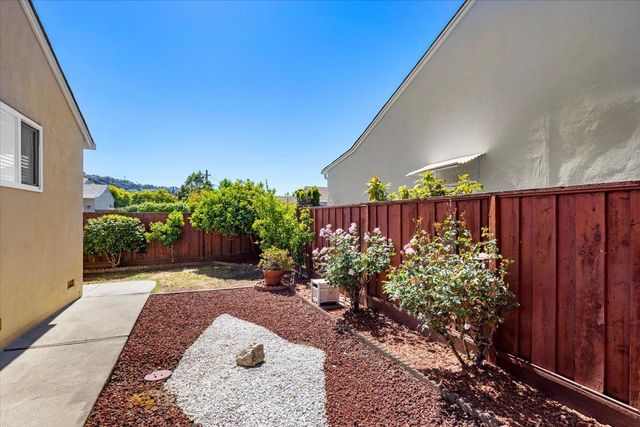 3713 Santiago Street, San Mateo, CA 94403