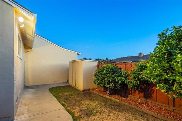 3713 Santiago Street, San Mateo, CA 94403