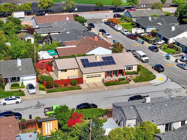 3713 Santiago Street, San Mateo, CA 94403