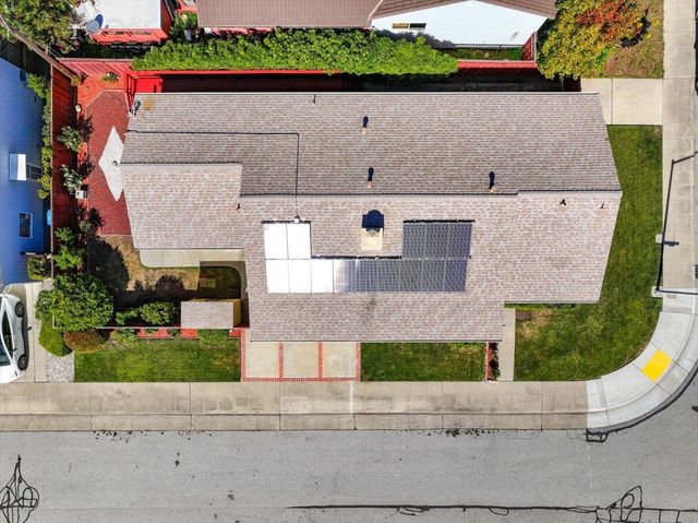 3713 Santiago Street, San Mateo, CA 94403