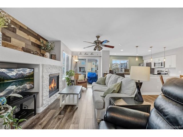 15800 E 121st Ave D6, Lochbuie, CO 80603