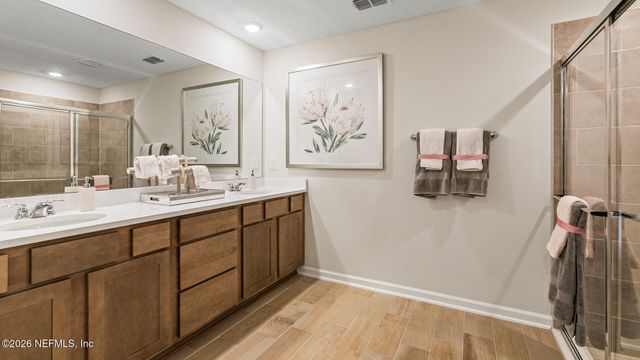 27 WHITE PINE Road, Palm Coast, FL 32137