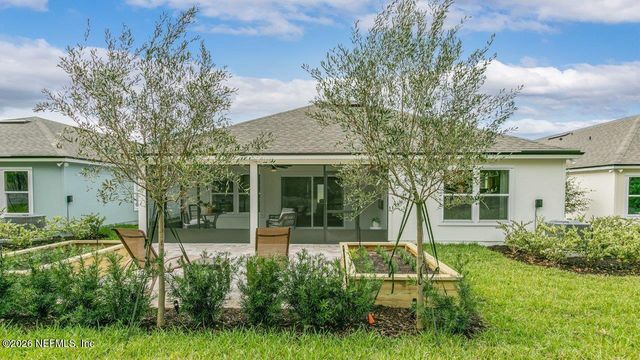 27 WHITE PINE Road, Palm Coast, FL 32137