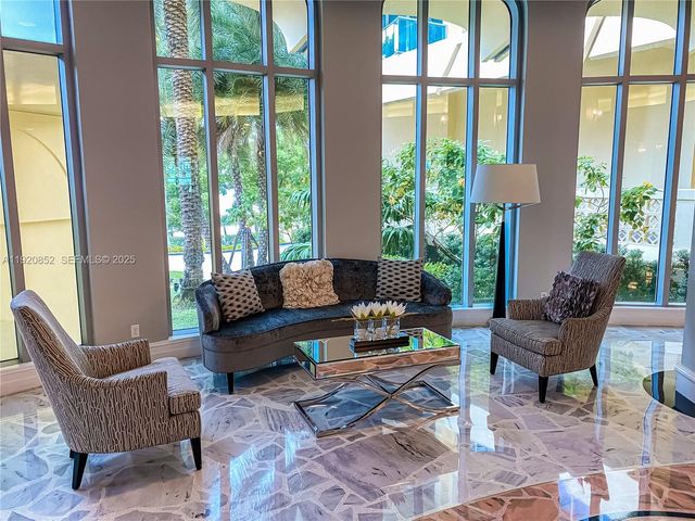 2501 S Ocean Dr 828, Hollywood, FL 33019